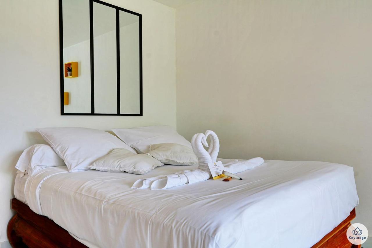 Studio 13 - 30 M2 - Boucan Canot แซ็งต์-จีลส์-เลส์-แบ็งส์ ภายนอก รูปภาพ